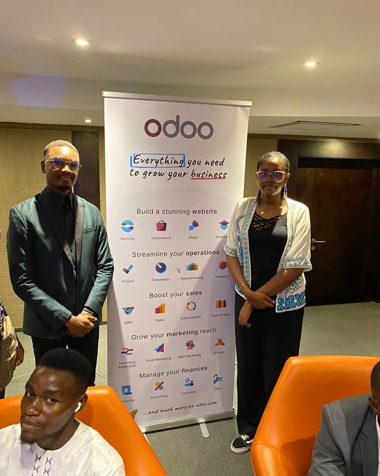 ZAMO NKOLO ALYSSA : 7 Raisons Puissantes Pour Lesquelles Cette Femme Inspirante Me Pousse à Dépasser Mes Limites ZAMO NKOLO ALYSSA créatrice de contenu digital et IA TikTok Cameroun - ABANDA Camille